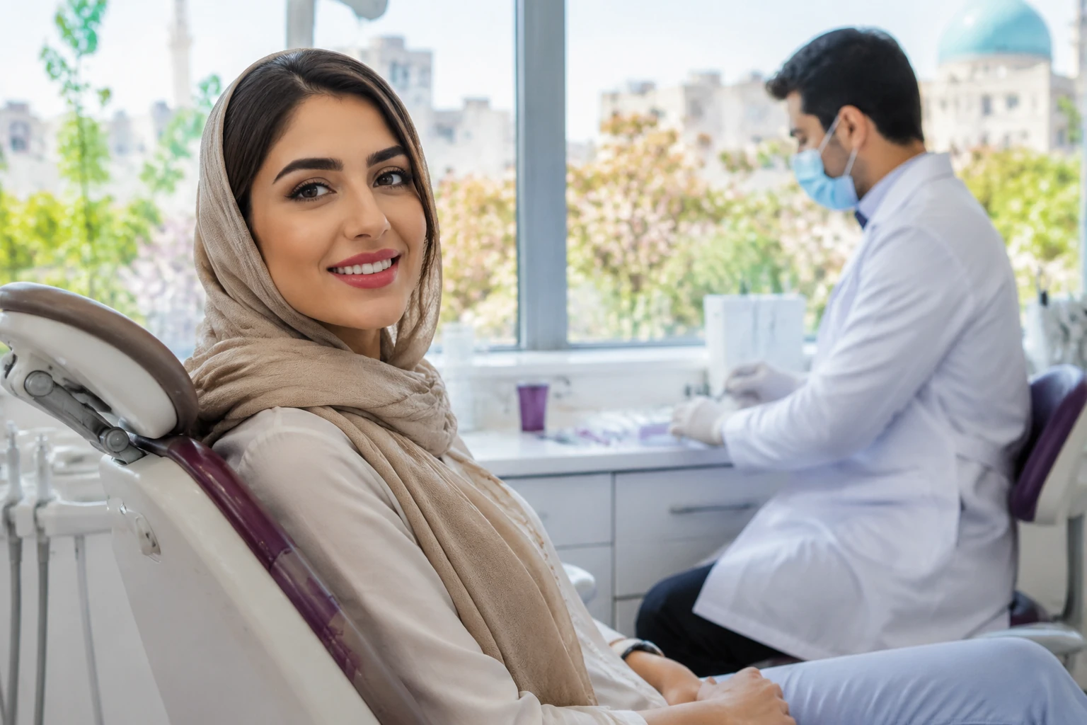 لمینت دندان در بهار مشهد
